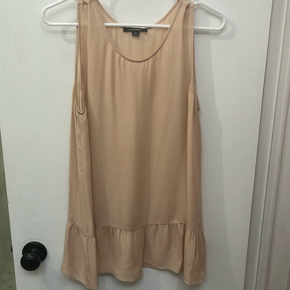 ❤️Acrobat❤️Silk Nude Ruffle Hem Tank Size Medium